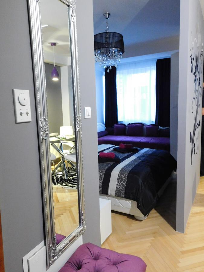 Velvet Lux Apartment Nis Bagian luar foto