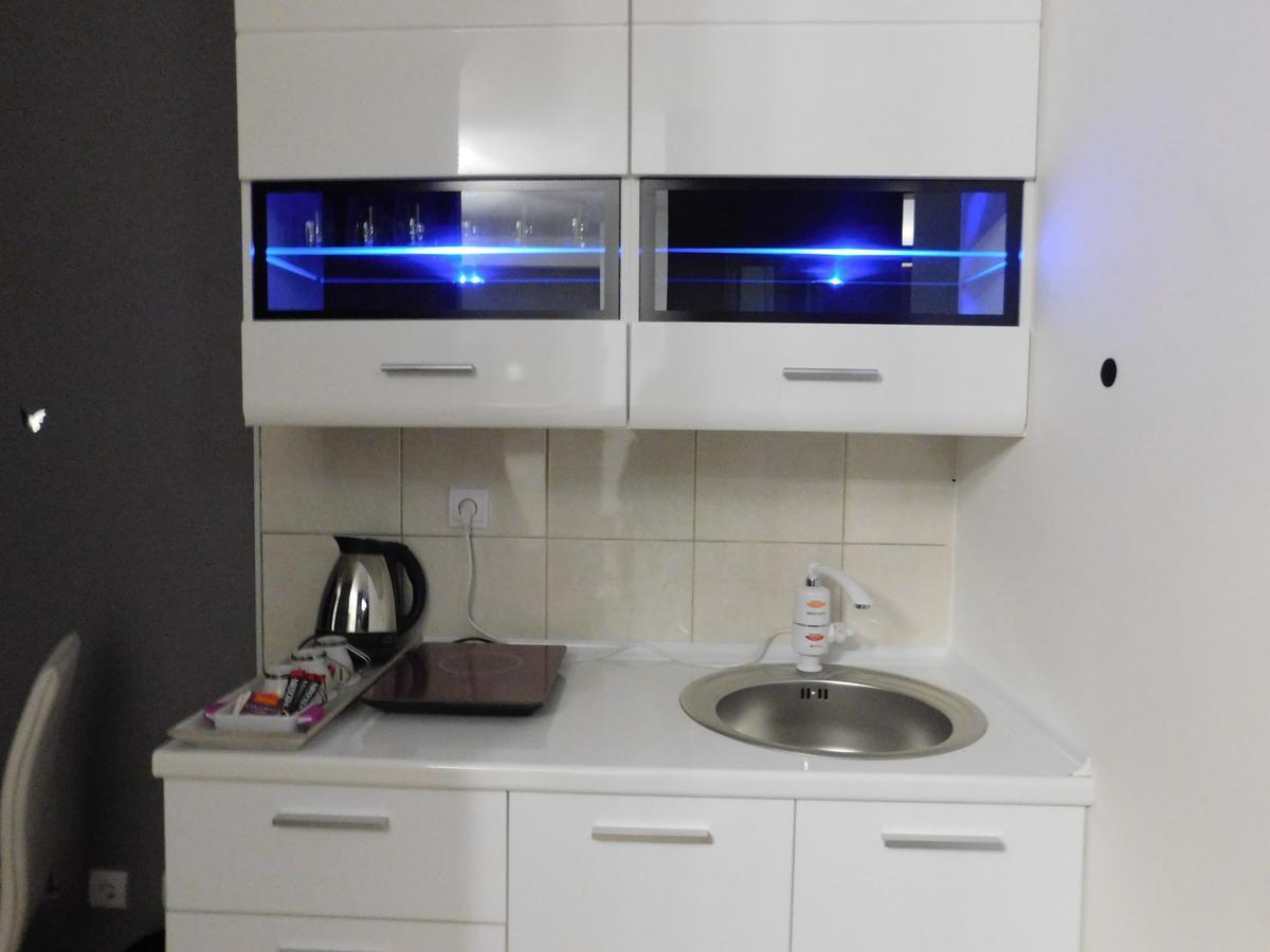 Velvet Lux Apartment Nis Bagian luar foto