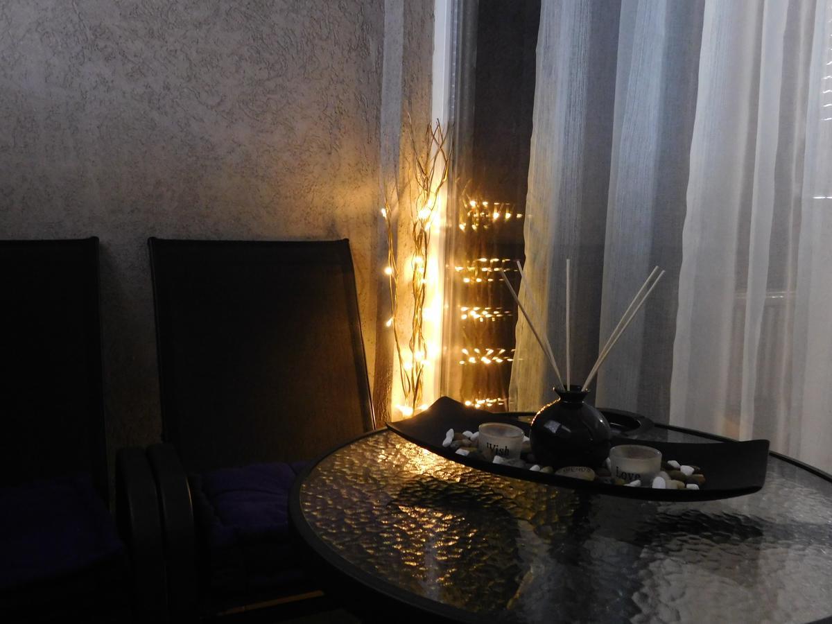 Velvet Lux Apartment Nis Bagian luar foto
