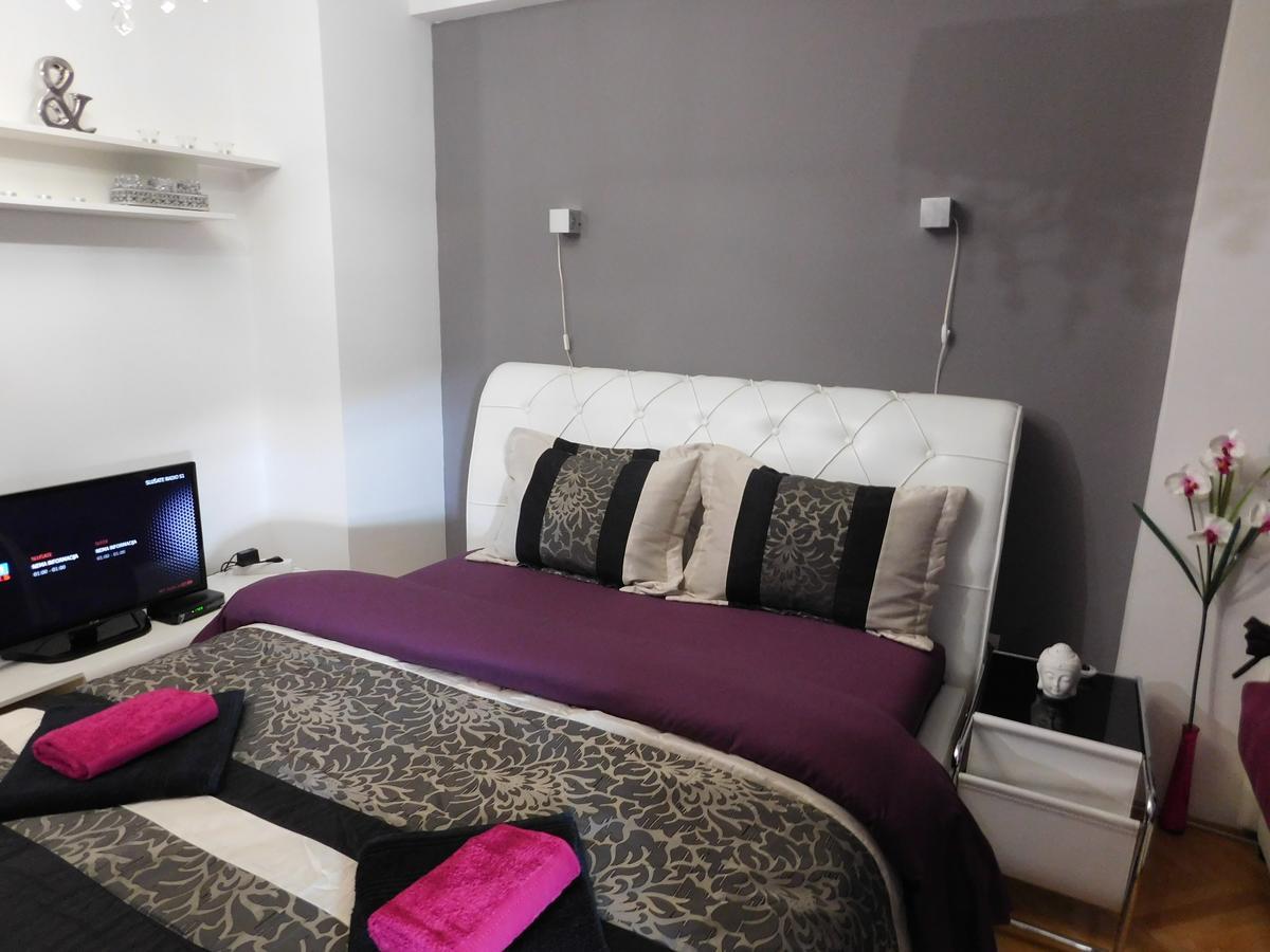 Velvet Lux Apartment Nis Bagian luar foto