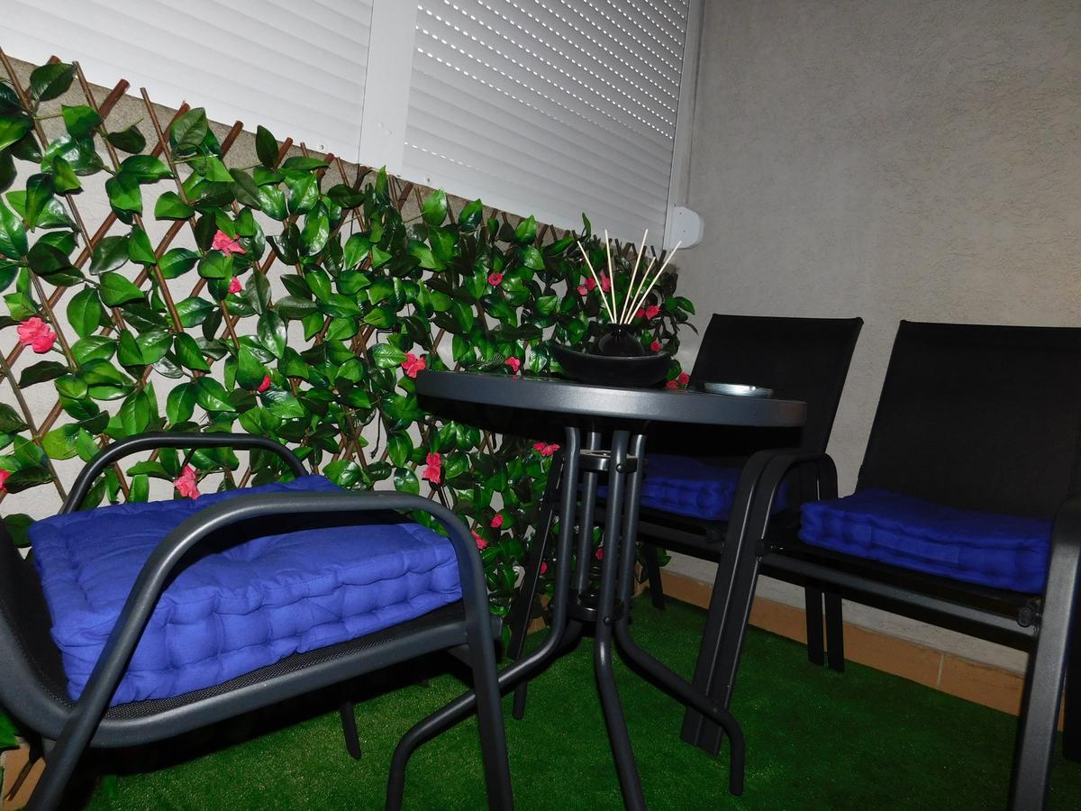 Velvet Lux Apartment Nis Bagian luar foto